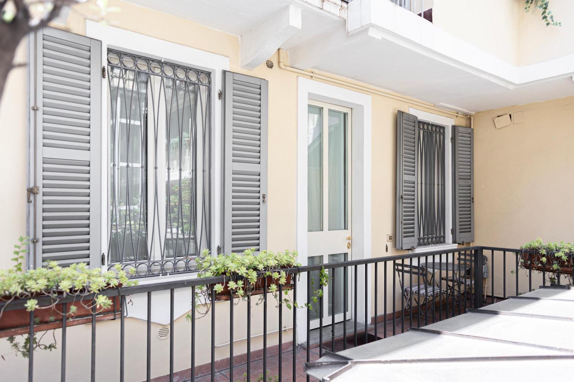 Elegante Bilocale In Montenapoleone - Brera ميلان المظهر الخارجي الصورة